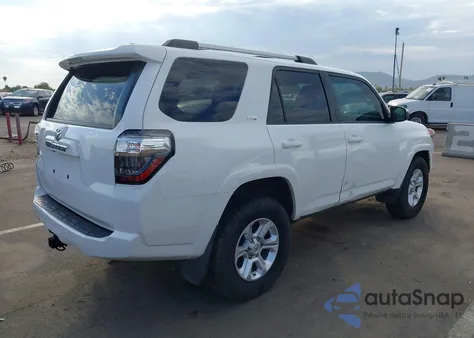 2021 Toyota 4Runner Sr5 из США, поврежденный, VIN JTEEU5JR0M5238617